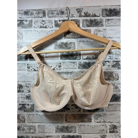 Wacoal Other - Wacoal Retro Chic Full Figure Underwire Bra Beige Nude 857210 US 38D